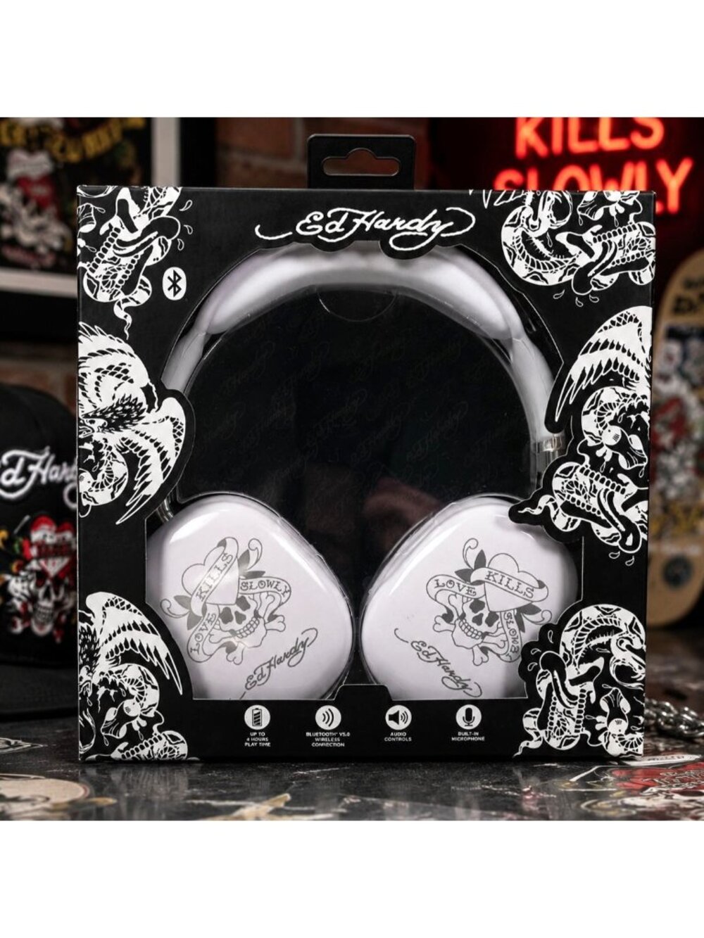 Ed Hardy Wireless Headphones White Black Love Kills Slowly Tattoo Bluetooth NEW